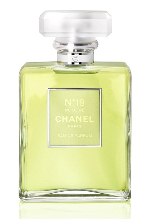 Chanel №19 Poudre